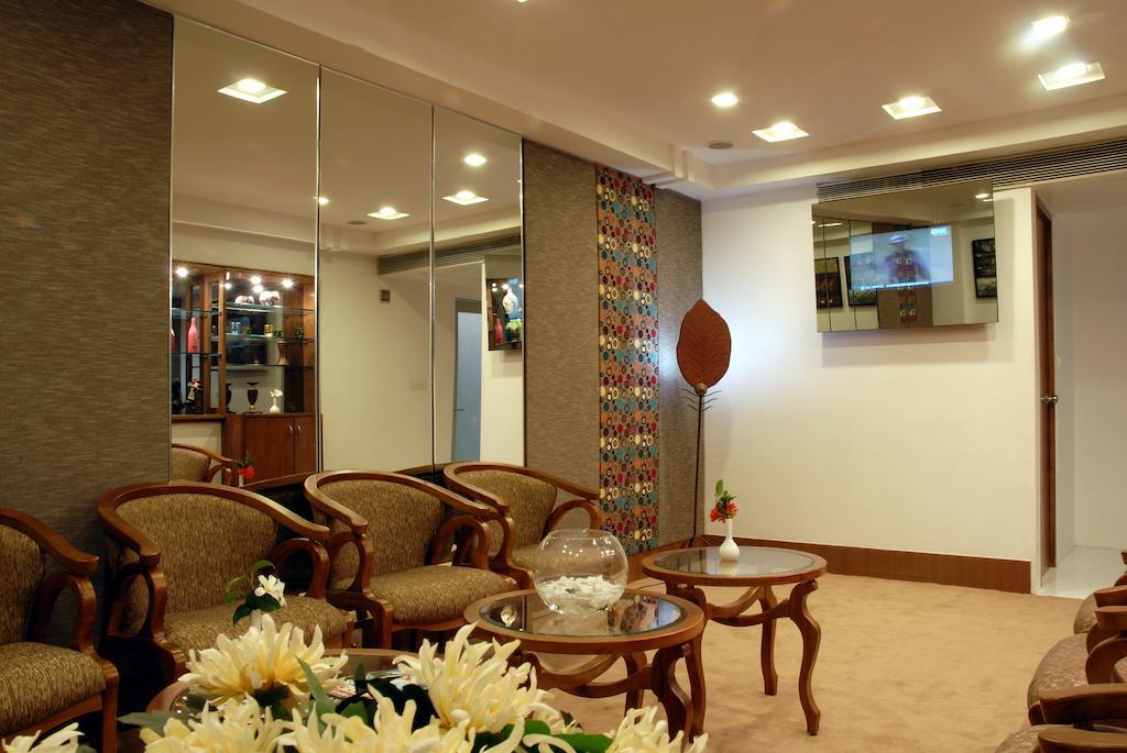 מלון The Fern Residency, Subhash Bridge, אחמדאבאד מראה חיצוני תמונה